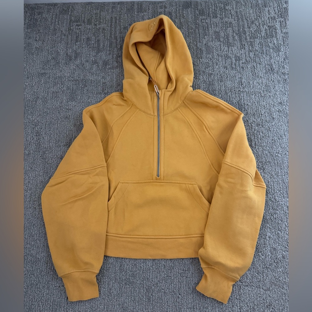 COPY - Lululemon Scuba Half Zip